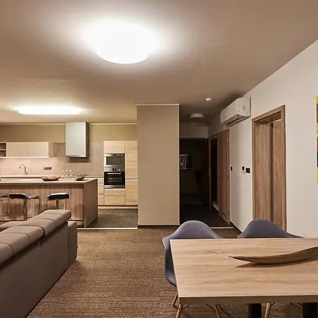 Volarik Apartament *